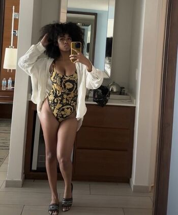 Full leaked Hermusicofficial private onlyfans photo
