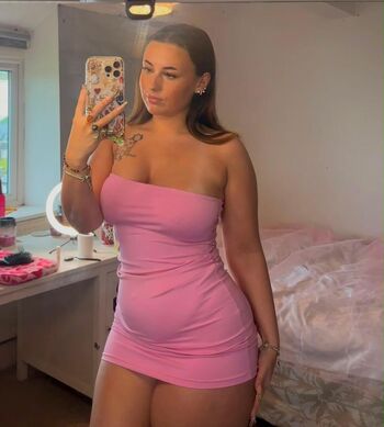 Full leaked Heyitsjules private onlyfans photo