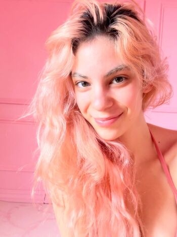 Full leaked Heyitssarah private onlyfans photo