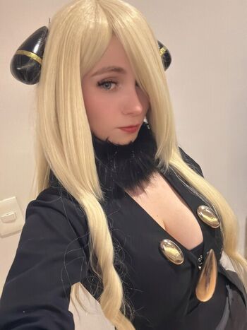 Full leaked Heyshika page private onlyfans photo