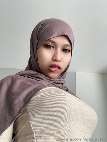 Full leaked Hijab aysha private onlyfans photo