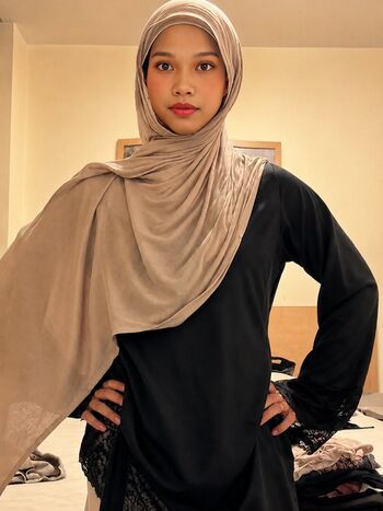 Full leaked Hijab soffia private onlyfans photo