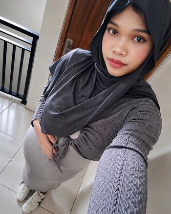 Full leaked Hijab soffia private onlyfans photo