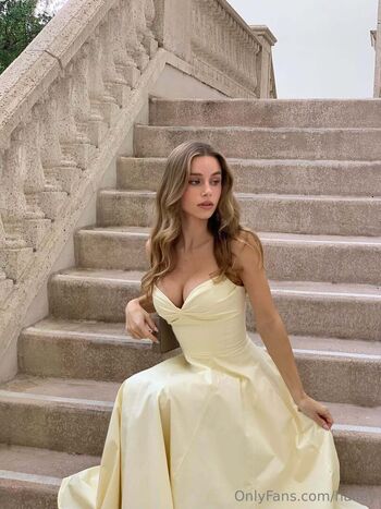 Full leaked Hiley grce  page private onlyfans photo