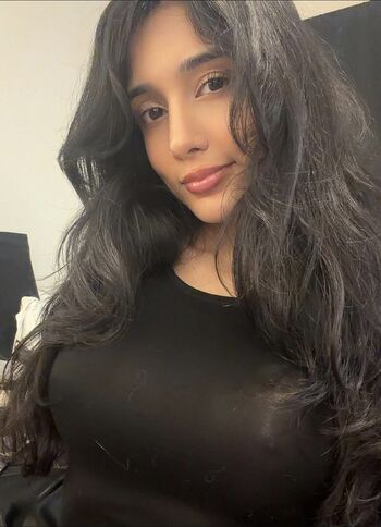 Full leaked Hinawynne private onlyfans photo