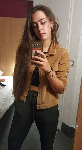 Full leaked Hinds private onlyfans photo