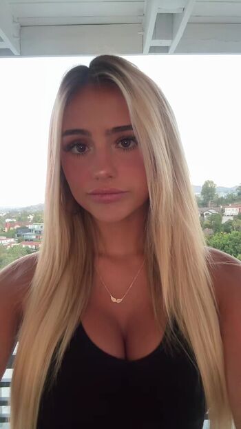 Full leaked Hippicam private onlyfans photo