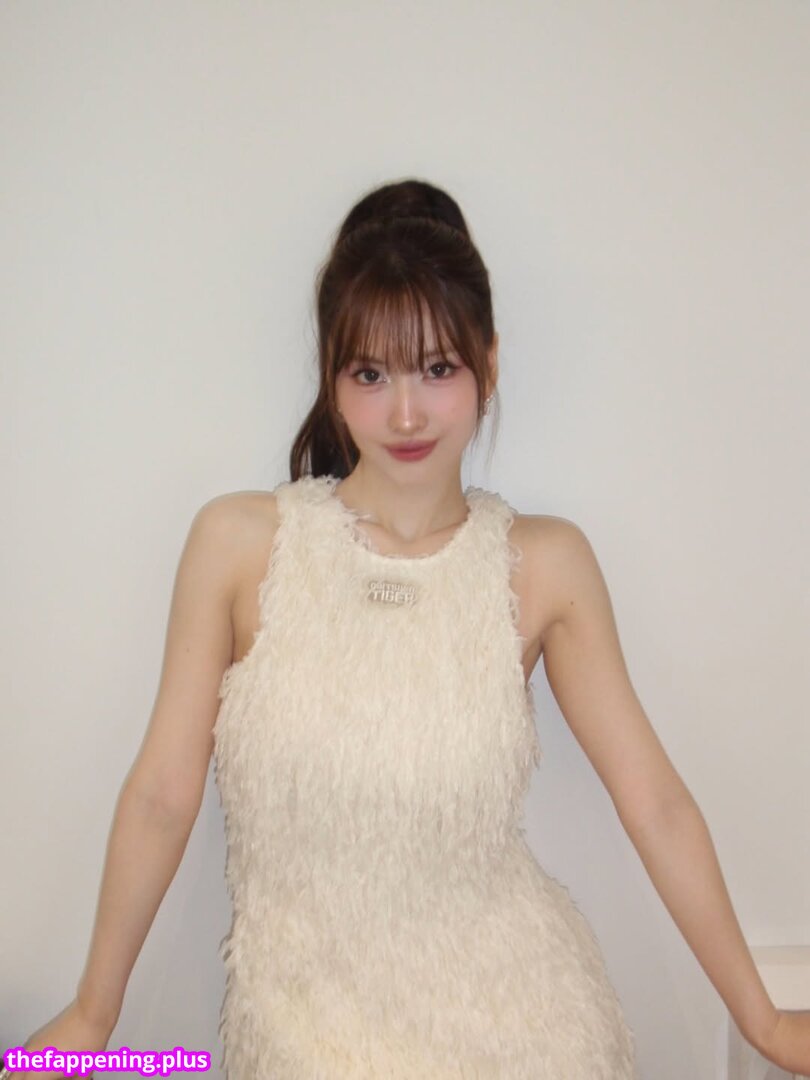 Hirai Momo