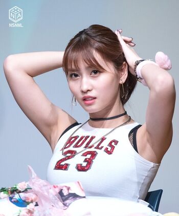 Hirai Momo