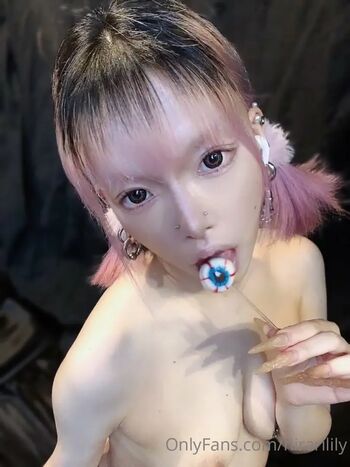 Full leaked Hirari lily private onlyfans photo
