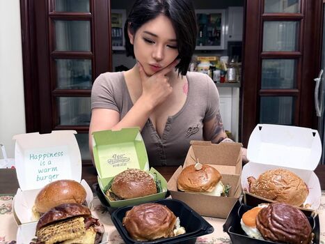 Full leaked Hitomi songyuxin private onlyfans photo