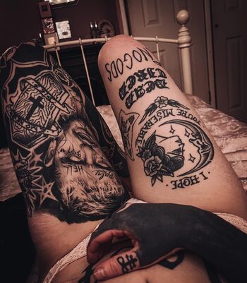 Full leaked Holly broome inked private onlyfans photo