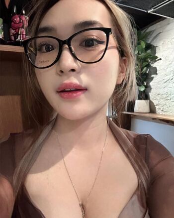 holly_shu_
