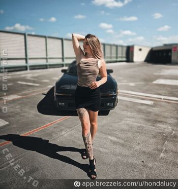 Full leaked Hondalucy private onlyfans photo