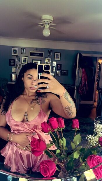 Full leaked Honeyhumble private onlyfans photo