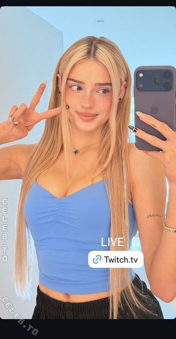 Full leaked Honeypuu private onlyfans photo