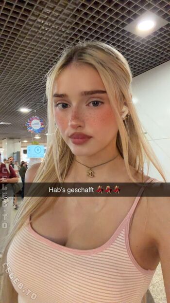 Full leaked Honeypuu  page private onlyfans photo