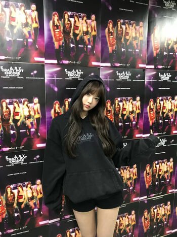 Hong Eunchae 홍은채 | LESSERAFIM