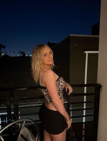 Full leaked Hopeemarie private onlyfans photo