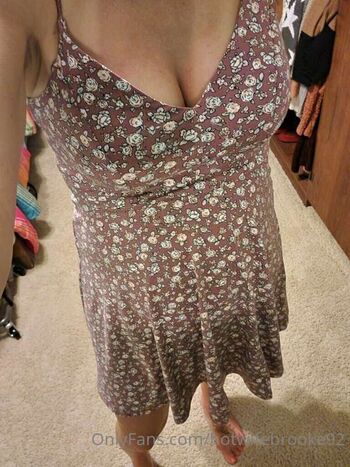 Full leaked Hotwife brooke private onlyfans photo