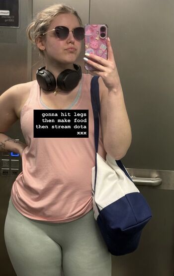 Full leaked Hoxieloxie page private onlyfans photo