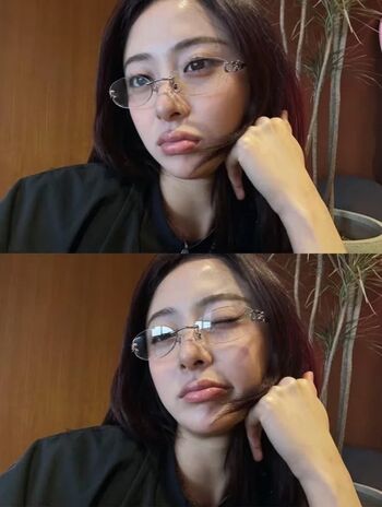 Full leaked Huh yunjin page private onlyfans photo