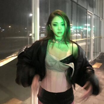 Huh Yunjin 허윤진