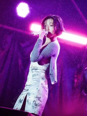 Full leaked Hwasa page private onlyfans photo