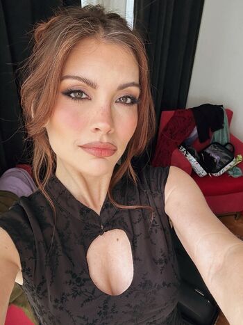Full leaked Iamcristinini private onlyfans photo