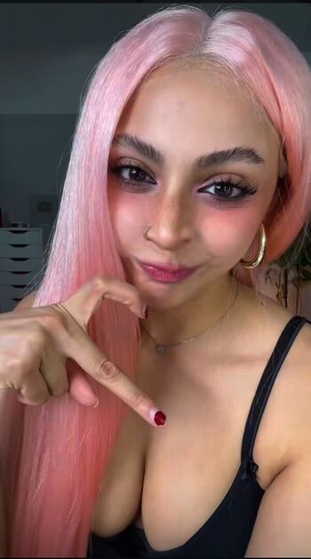 Full leaked Iconicakes private onlyfans photo