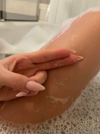 Full leaked Idontgivedeanna page private onlyfans photo