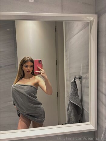 Full leaked Idontgivedeanna private onlyfans photo