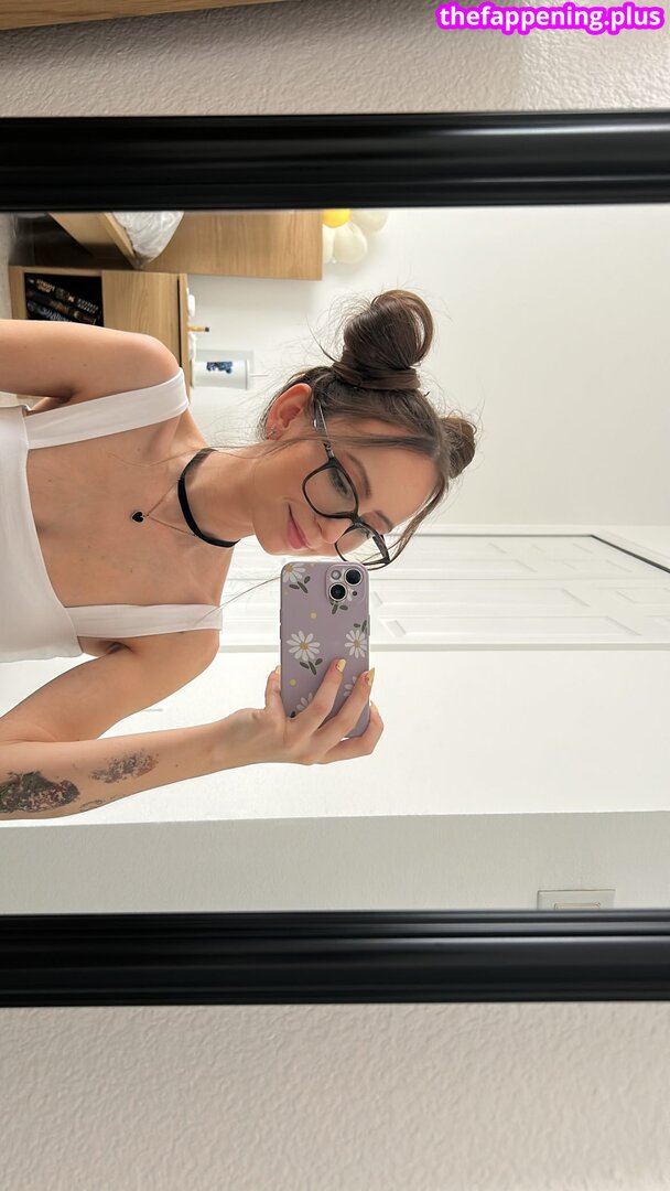 https: / iiiZwerg Foto OnlyFans Desnuda #24