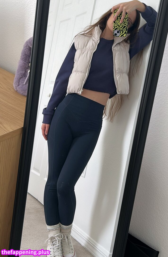 https: / iiiZwerg Foto OnlyFans Nua #38