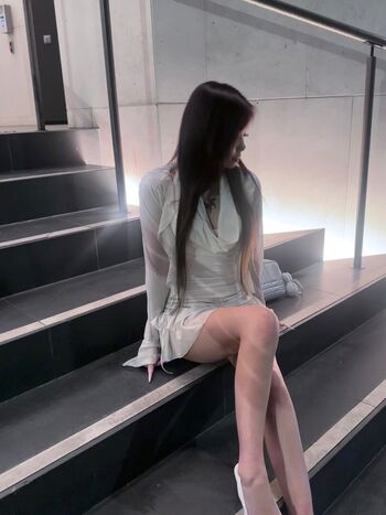 Full leaked Iknowusoweli private onlyfans photo