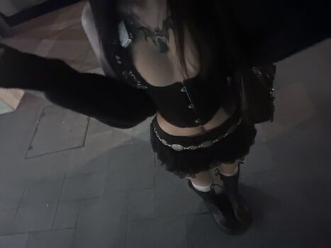 Full leaked Iknowusoweli private onlyfans photo