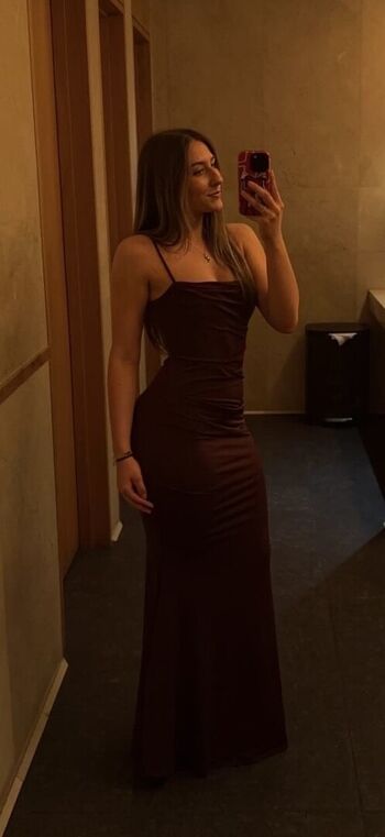 Full leaked Imannaamara private onlyfans photo