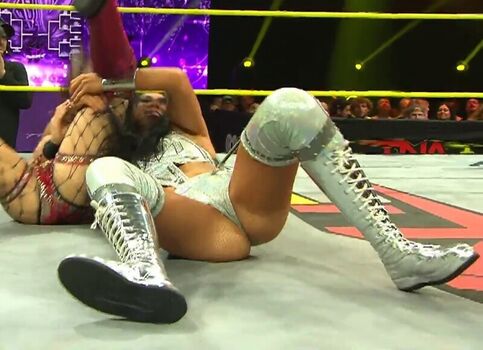 Indi Hartwell