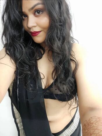 Full leaked Indian exhibition page private onlyfans photo