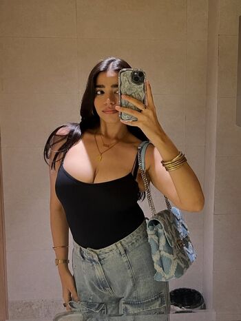 Full leaked Indian naughty stuff private onlyfans photo