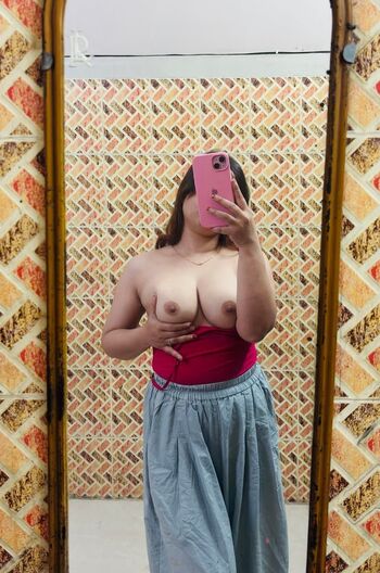 Full leaked Indian naughty stuff private onlyfans photo