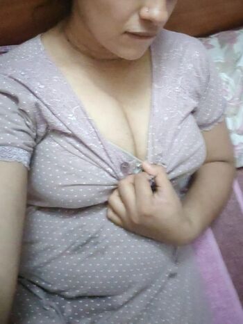 Full leaked Indian naughty stuff private onlyfans photo