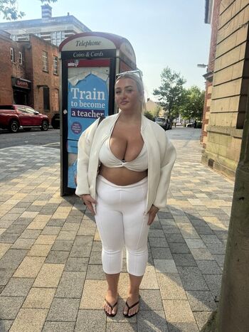 Full leaked Indigo page private onlyfans photo