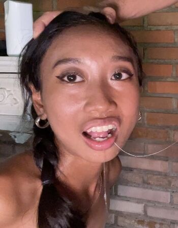 Full leaked Indonesian girls  page private onlyfans photo