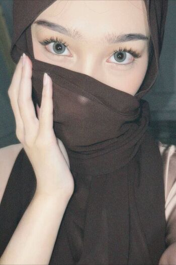 Full leaked Indonesian girls  page private onlyfans photo