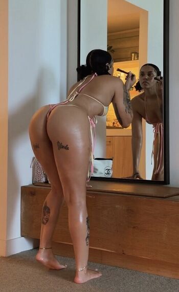 Full leaked Indyamarie private onlyfans photo