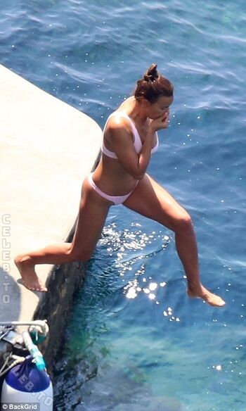 Full leaked Irina shayk  page private onlyfans photo