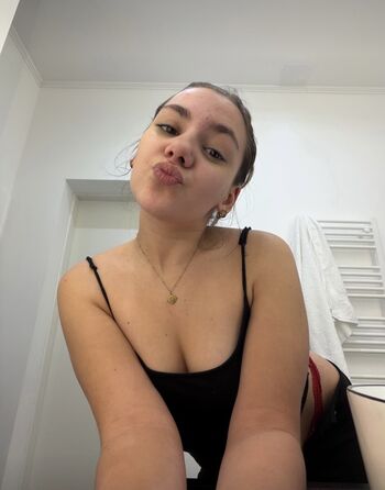 Full leaked Irisdamour private onlyfans photo