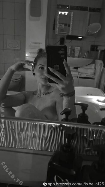 Full leaked Is bella private onlyfans photo
