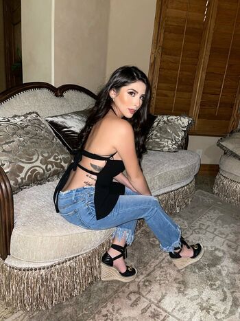 Full leaked Isa monique hurtado page private onlyfans photo